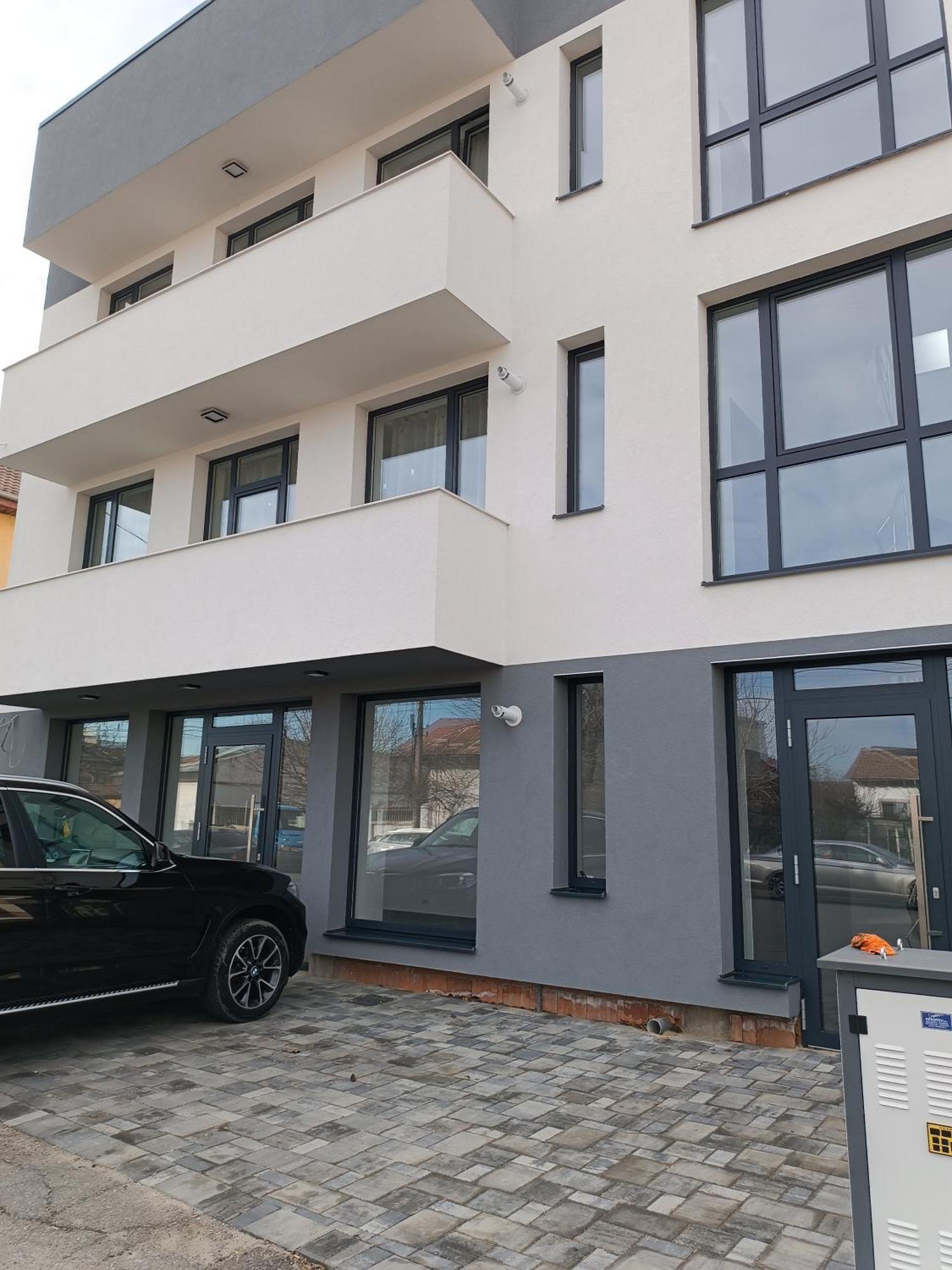 Apartament 2 Camere, Bloc Nou, Langa Promenada Moll, Capacitate 4 Persoane Craiova Dış mekan fotoğraf